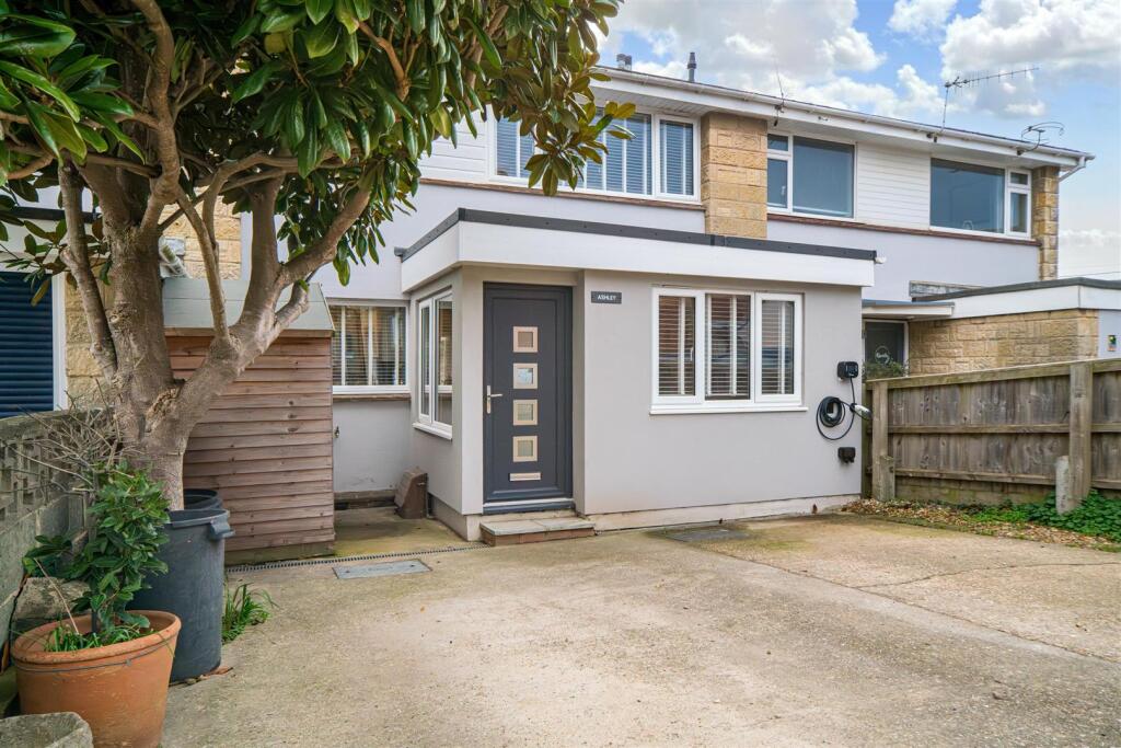Main image of property: Bembridge, Isle of Wight