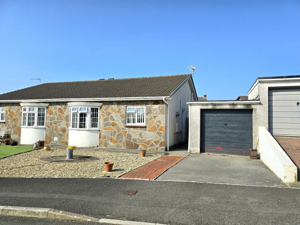 Main image of property: Ty Gwyn Drive, Brackla, CF31