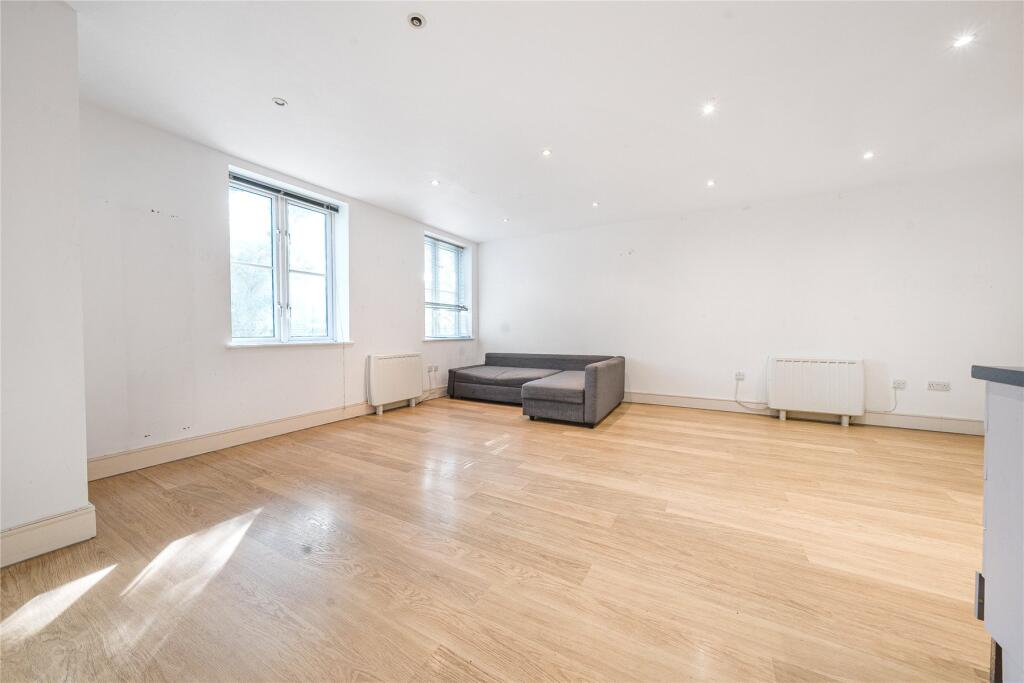 Main image of property: Beckenham Road, Beckenham
