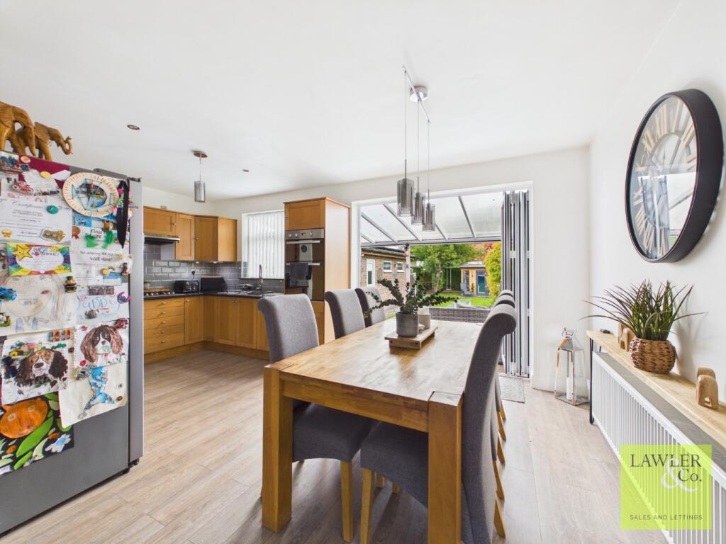 House in Stockport, Bredbury - More