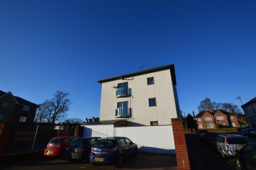 Property photo 8