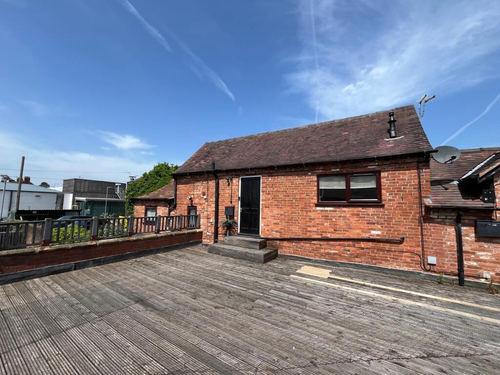 Main image of property: High Street, Uttoxeter