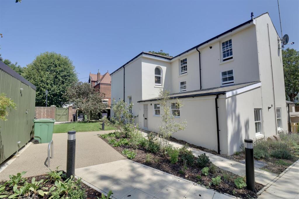 Main image of property: Grove Road South, Southsea