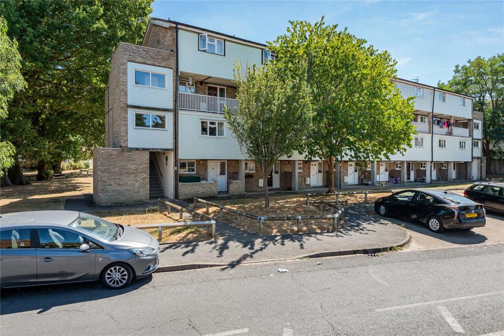 Main image of property: Sythwood, Woking, Surrey, GU21