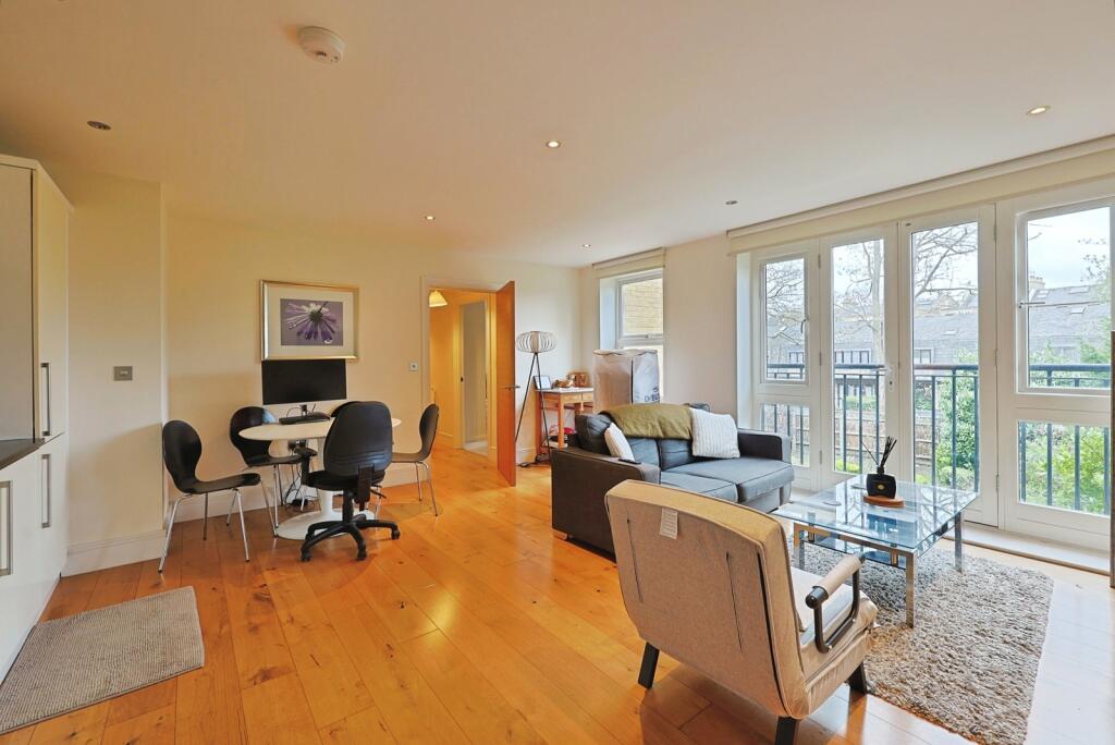 Main image of property: Chiswick High Road, London, W4