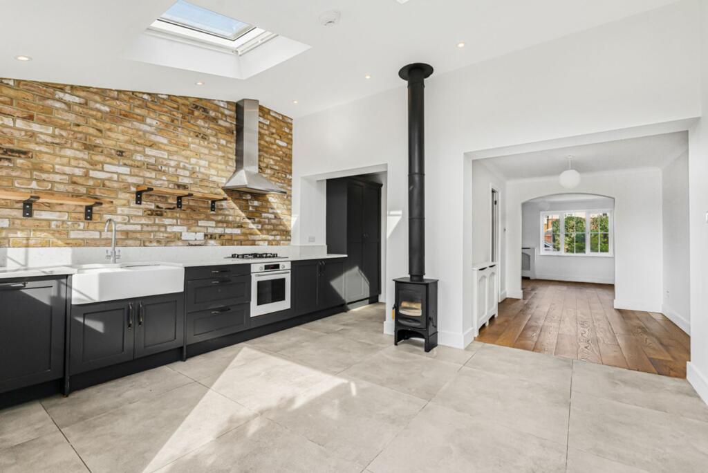 House in Stevenage - View 3
