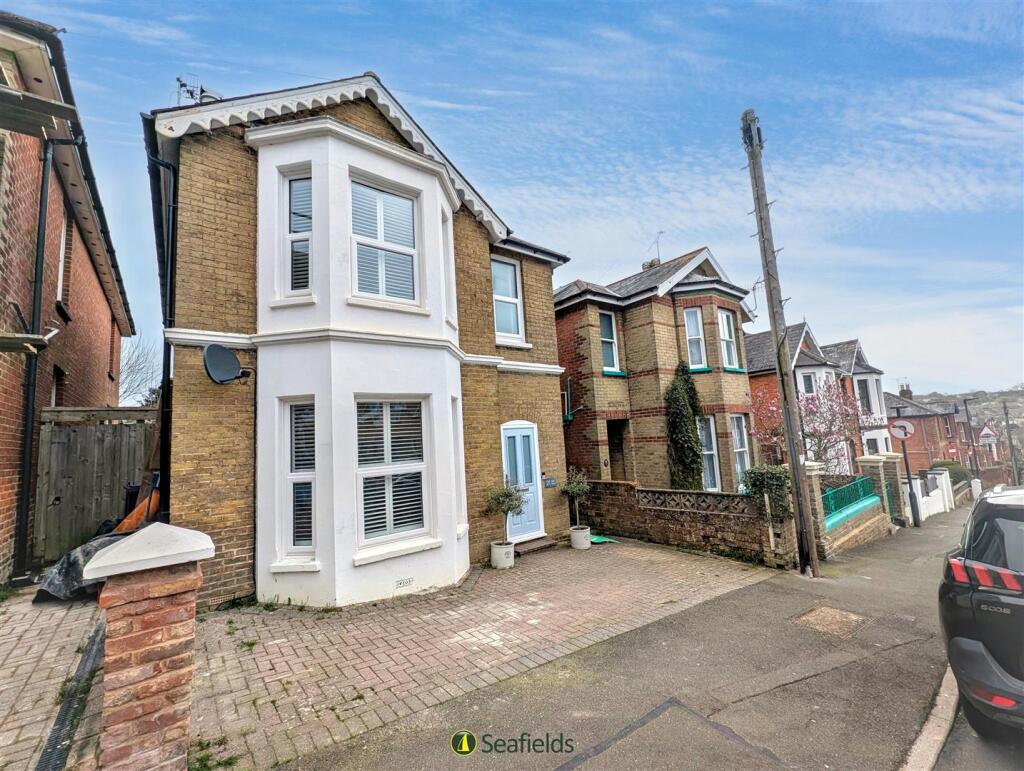 Main image of property: Well Street, Ryde, PO33 2SG