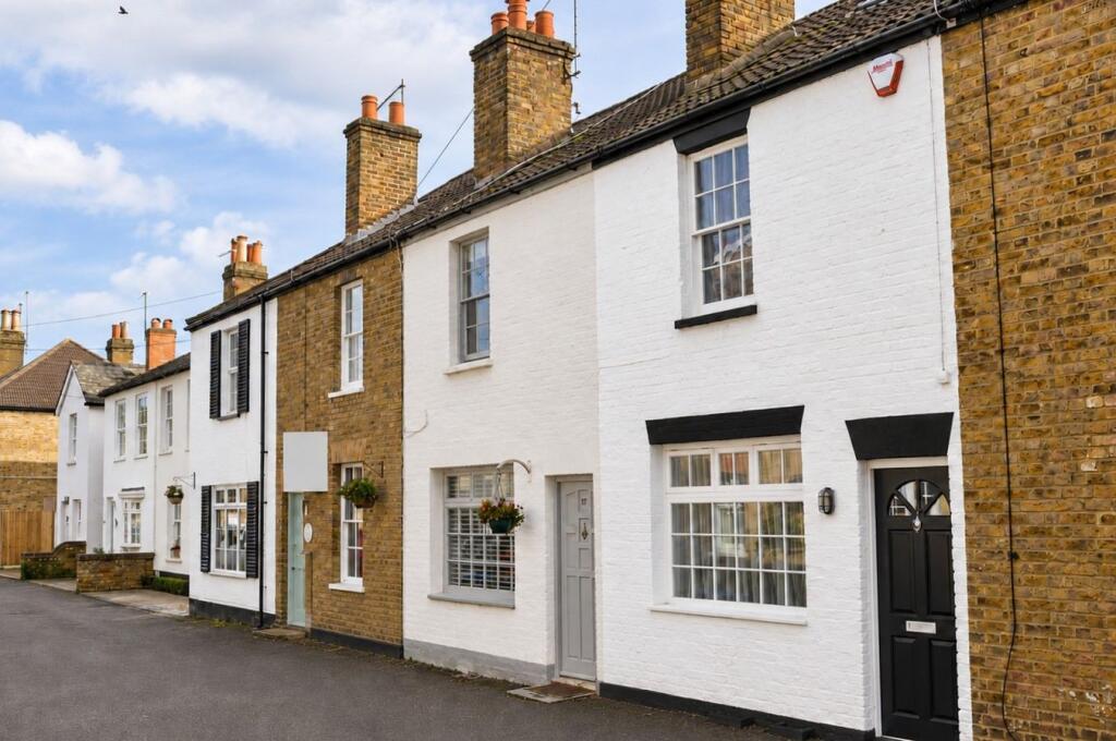 House in Walton-on-Thames, Surrey