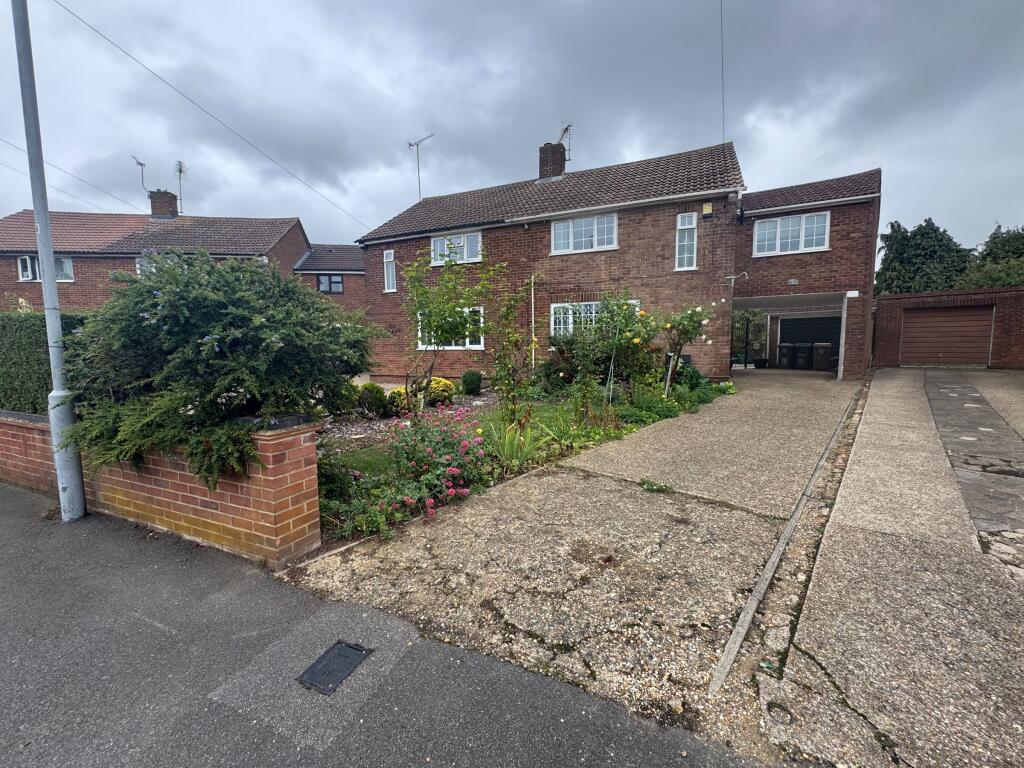 Main image of property: Barrowby Close, Luton