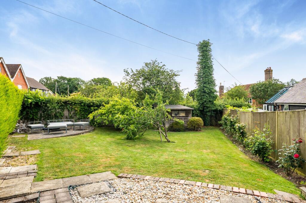 House in Tonbridge - View 3
