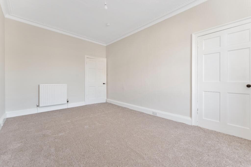Parkside Street, Edinburgh, Edinburgh, EH8 - More