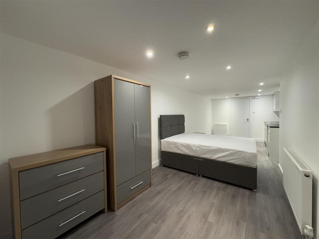 Main image of property: Pilgrims Way MM, Spalding