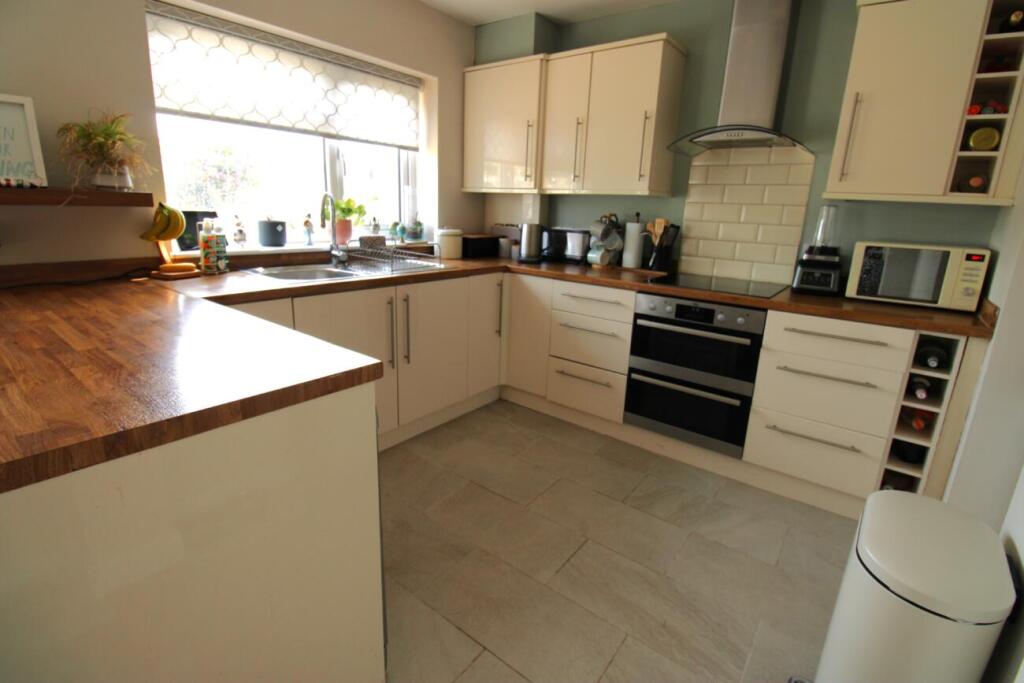 House in Romford - View 5