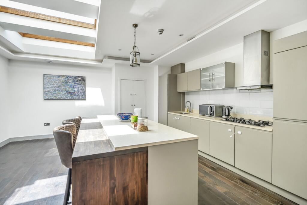 Main image of property: Westbere Road, London, NW2