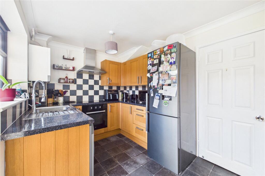 House in Reading, Beansheaf, Holybrook - View 3