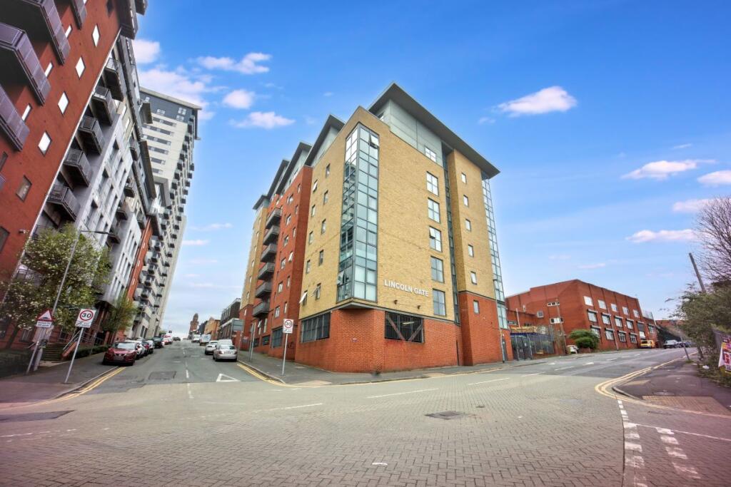Main image of property: Apartment 306 Lincoln Gate, 39 Red Bank, Manchester, Lancashire, M4 4AB