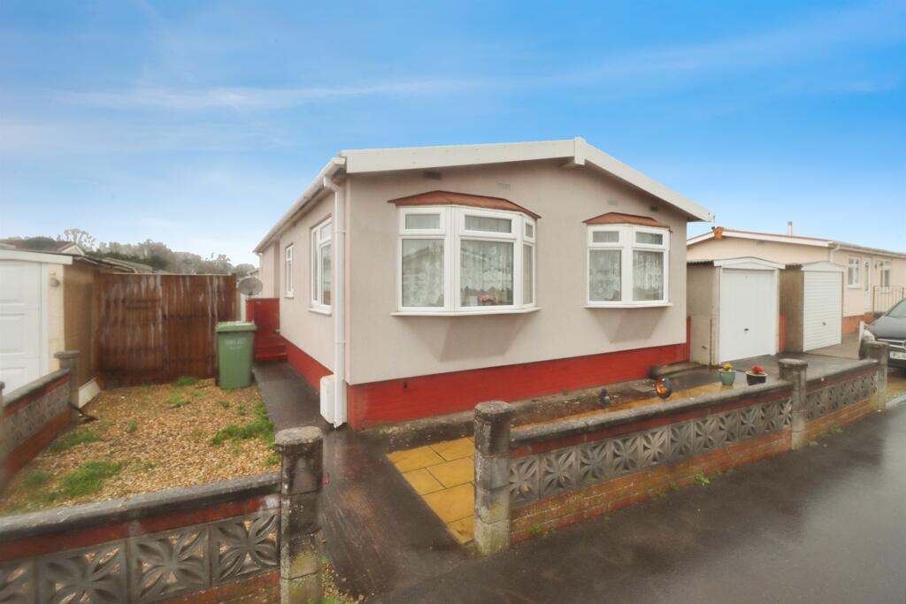 Main image of property: Avonsmere Residential Park, Stoke Gifford, Bristol