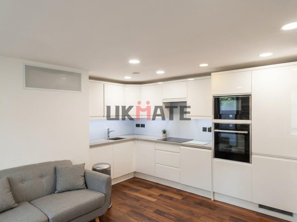 Main image of property: 6 Hatton Row