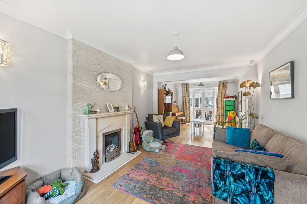 House in Frodsham, Netherton - View 5