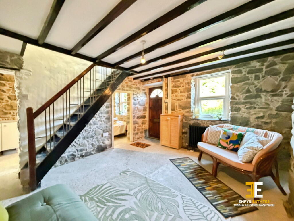 House in Llandudno - View 3