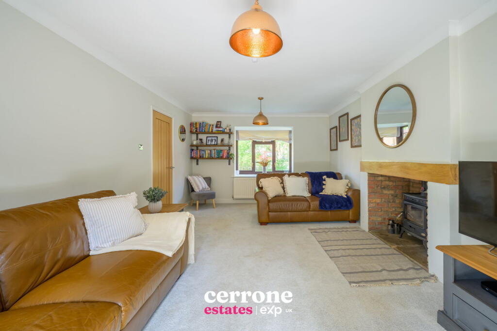 House in Redditch, Worcestershire - View 4