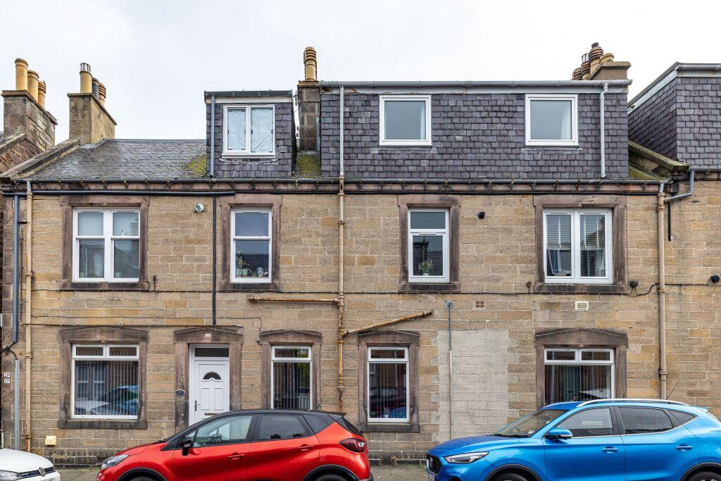 3-bed flat on 19 Stanley Street, Galashiels, TD11HT, £135,000