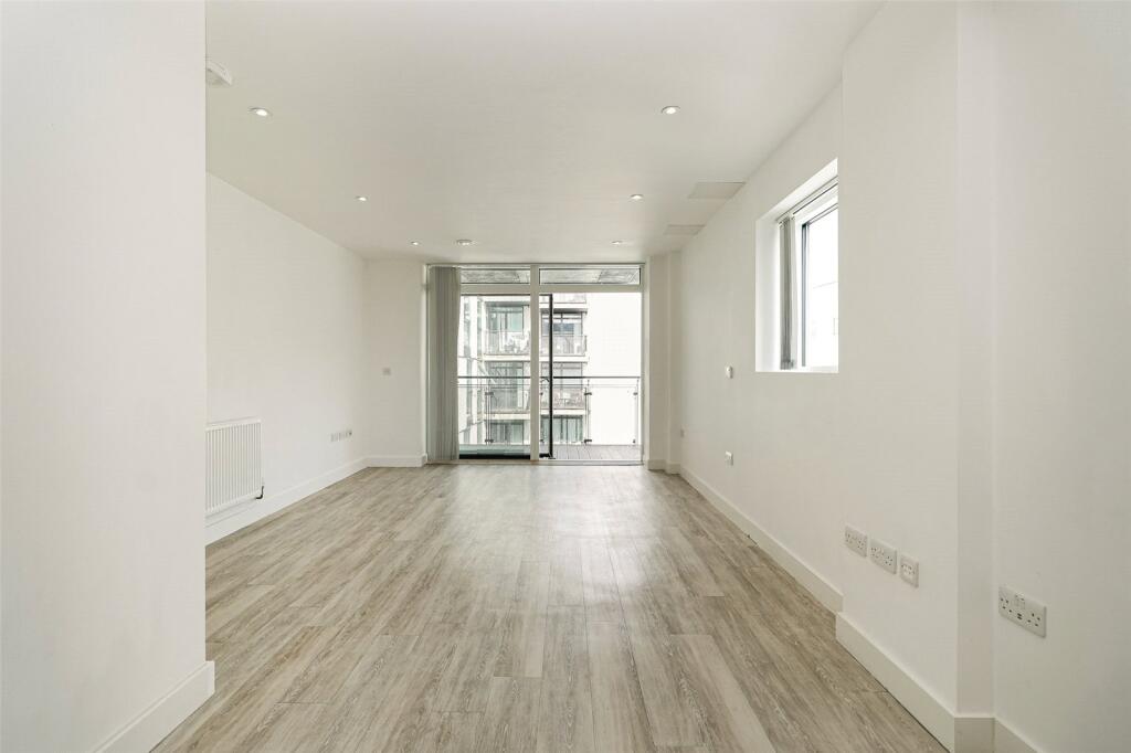 Main image of property: Staines Road, Hounslow, TW3