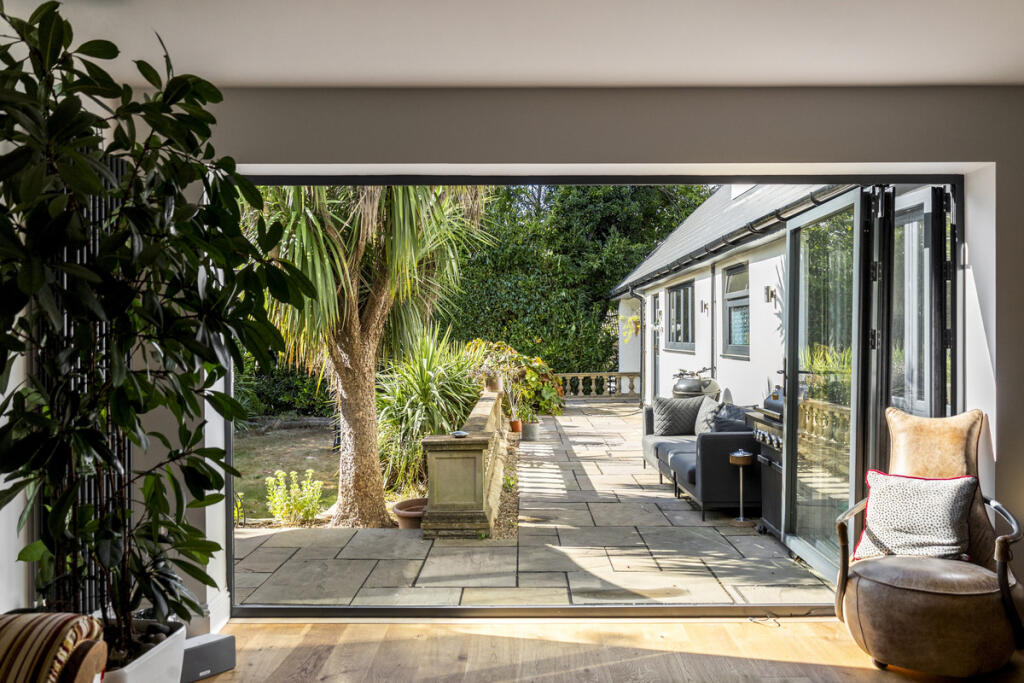 House in Tonbridge - View 2