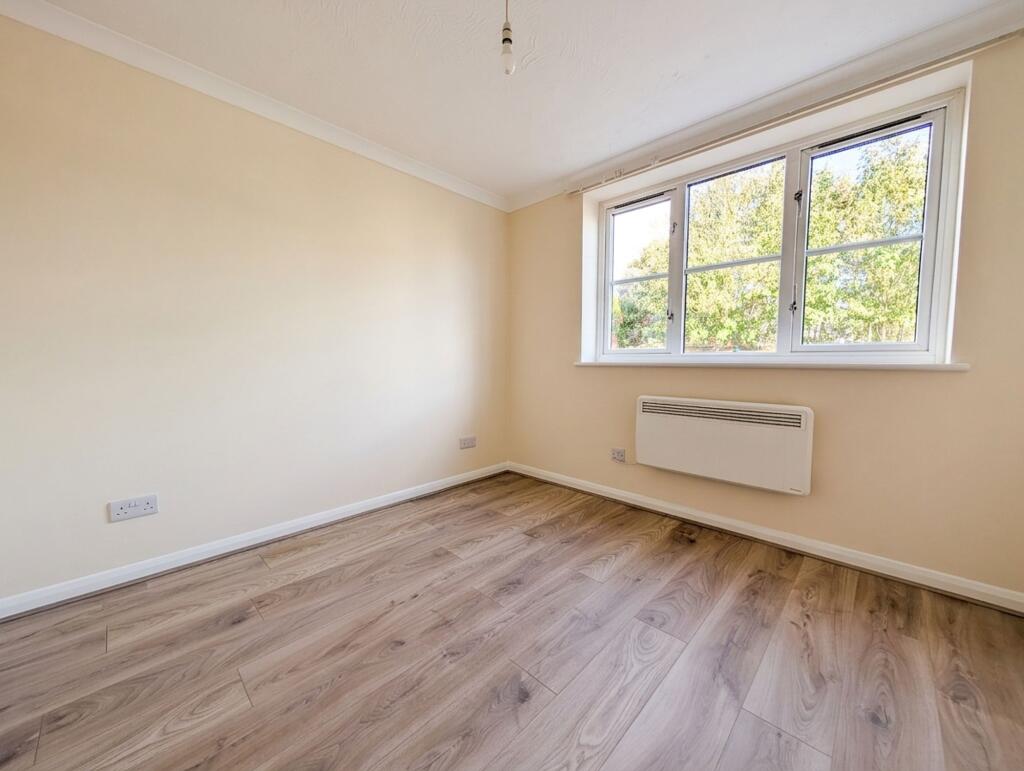Apartment in Southampton, Western Docks, Freemantle - More