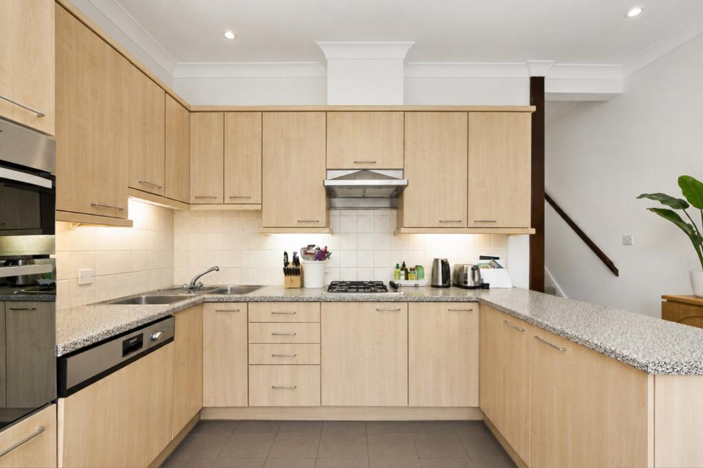 3 bedroom terraced house for rent