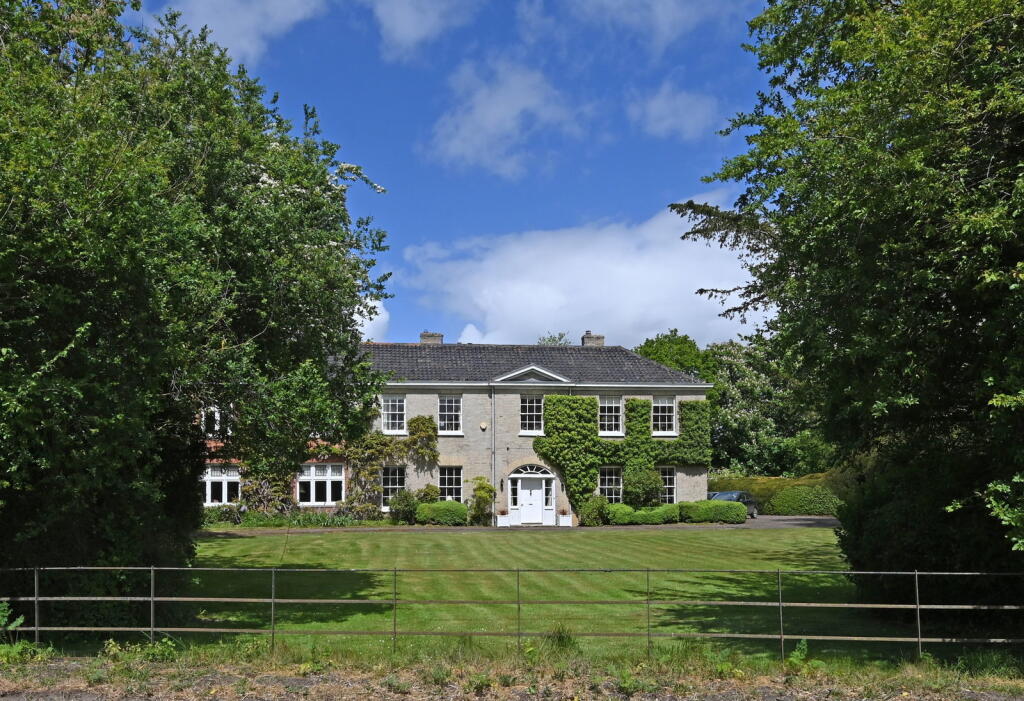 Main image of property: Hoxne, Nr Diss