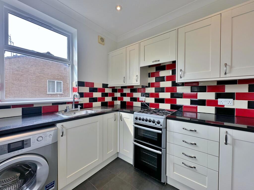Egerton Park, Birkenhead, CH42 - View 2