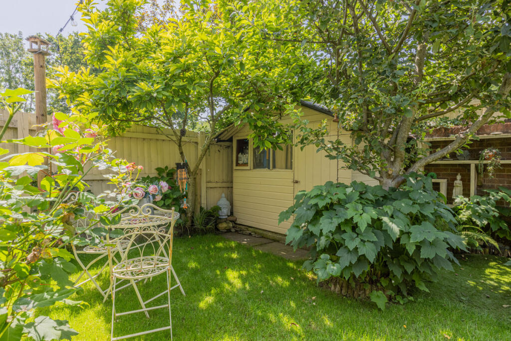 House in Newport, Duffryn, Tredegar Park - More