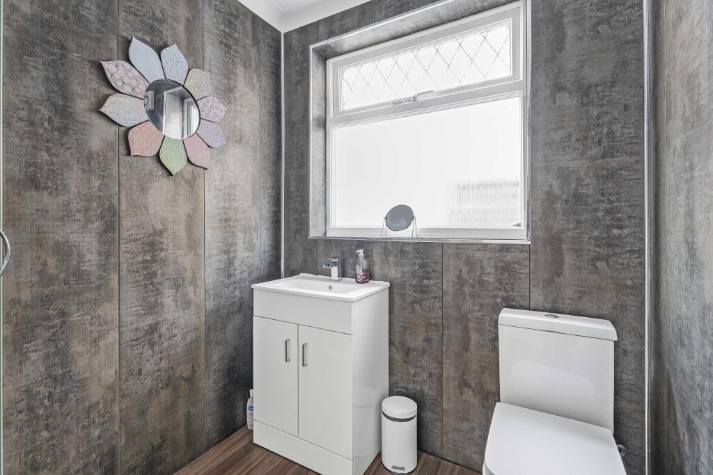 Additional image 15 of Batchwood Drive, St. Albans, Hertfordshire, AL3