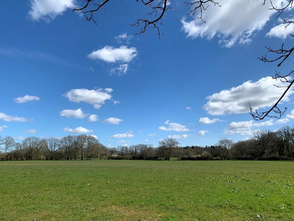 Main image of property: Keepers Farm Dowlands Lane, Copthorne