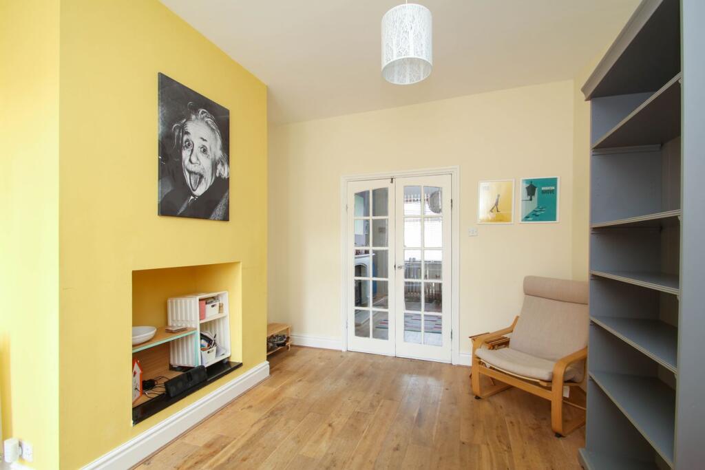 House in Manchester - More