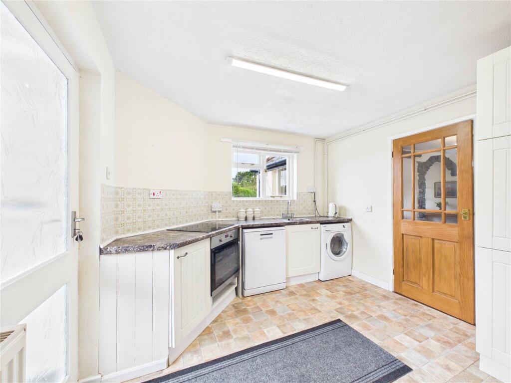 House in Exeter - View 4