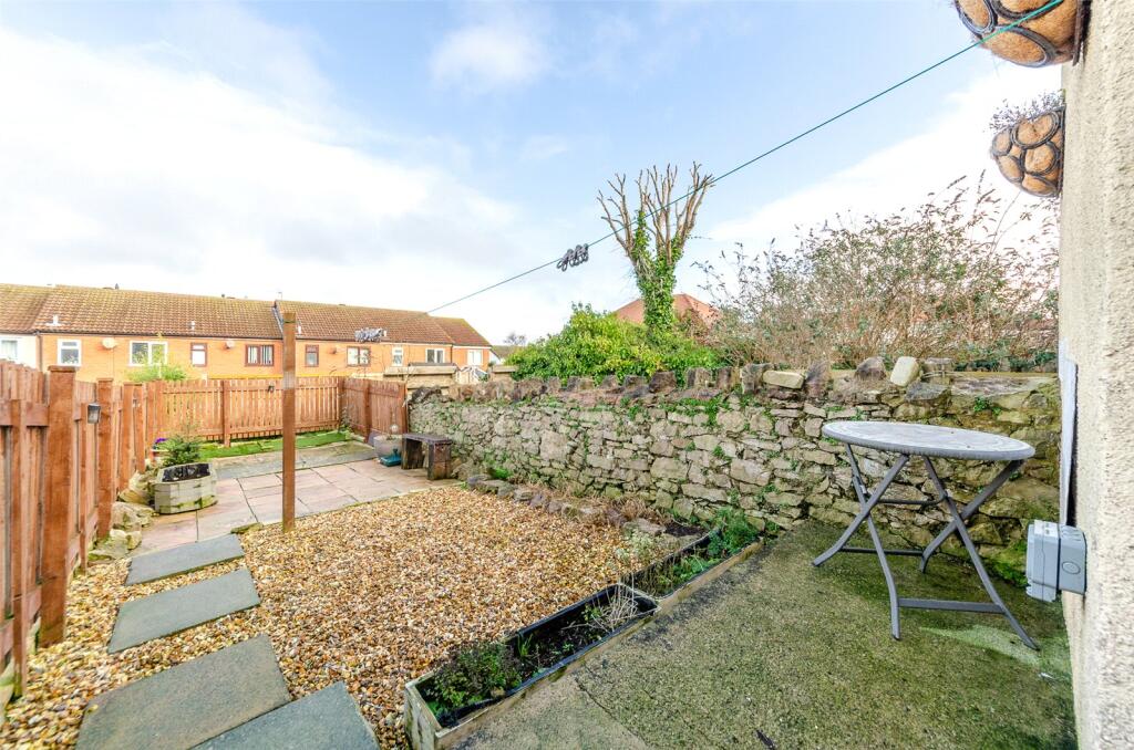 Llysfaen Road, Old Colwyn, Colwyn Bay, Conwy, LL29 photo 3