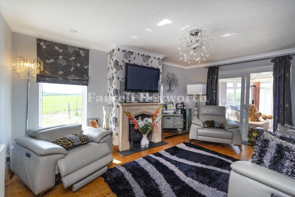 Lancaster Road, Overton, Morecambe photo 4