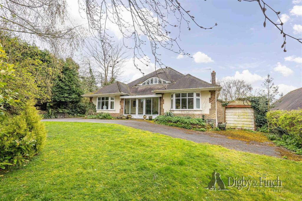 Main image of property: Cropwell Road, Radcliffe-On-Trent, Nottingham