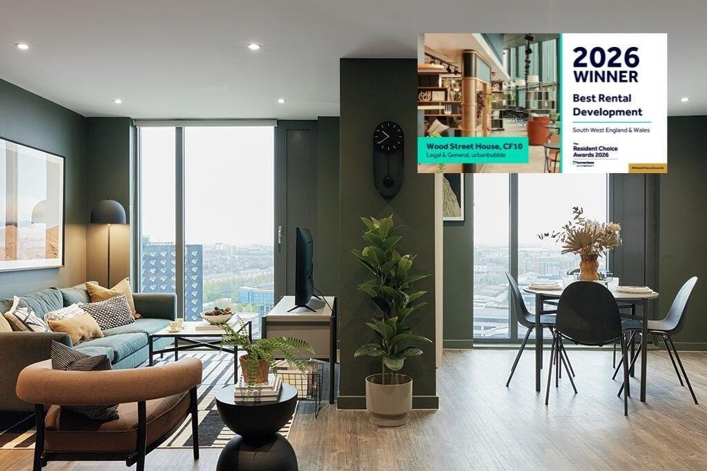 Main image of property: Wood Street, Cardiff(City), CF10