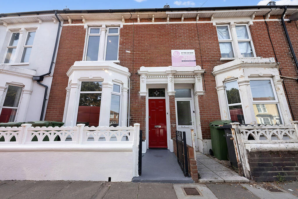 3-bed terraced on Francis Avenue, Southsea , £330,000