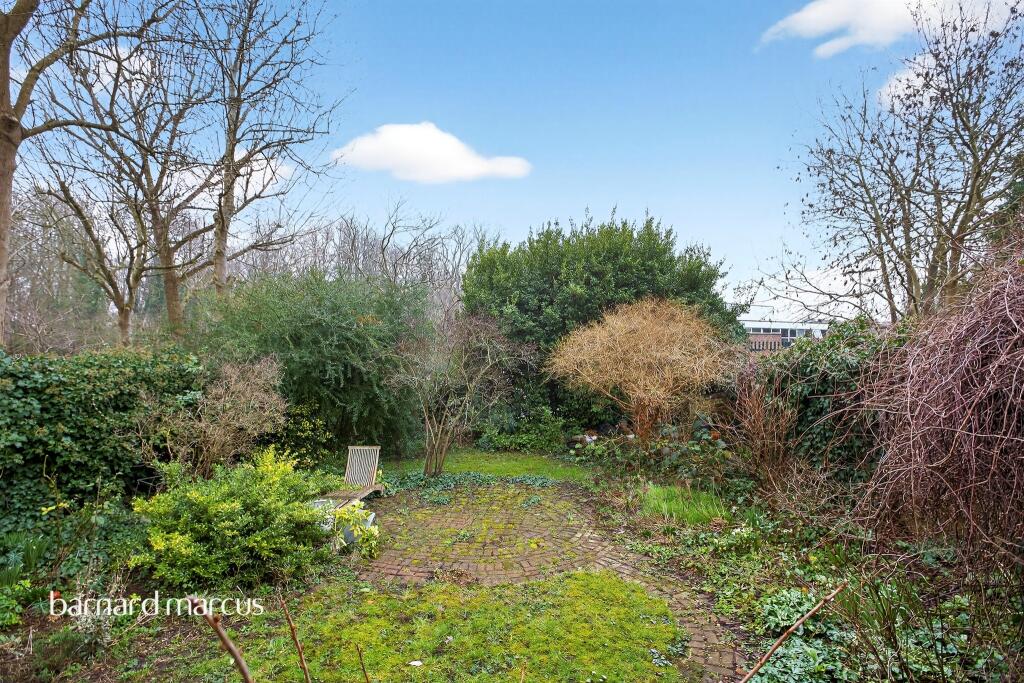 Main image of property: Dukes Avenue, London