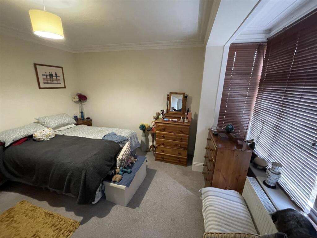 Edgehill Road, Bournemouth photo 3