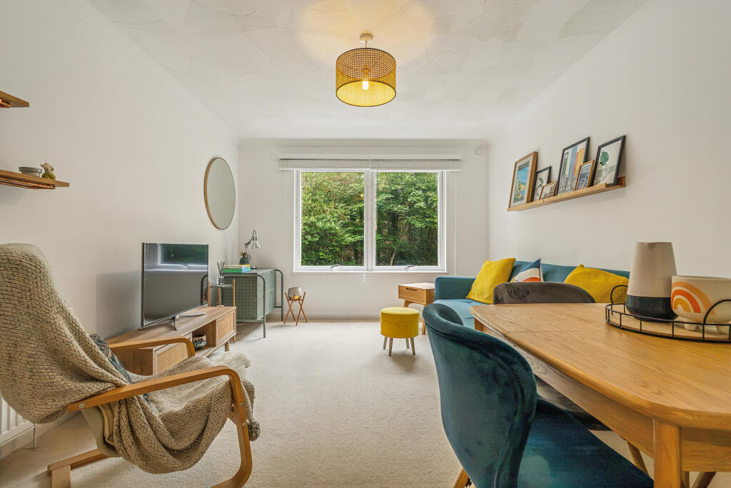 Apartment in Glasgow - View 5