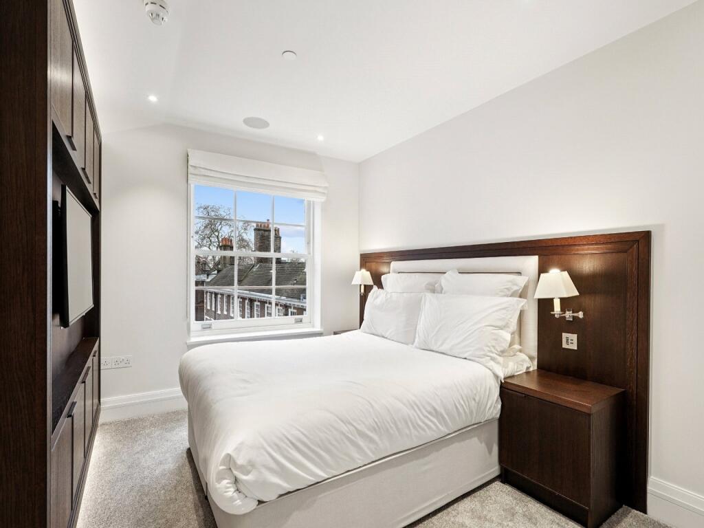 Apartment in London - More