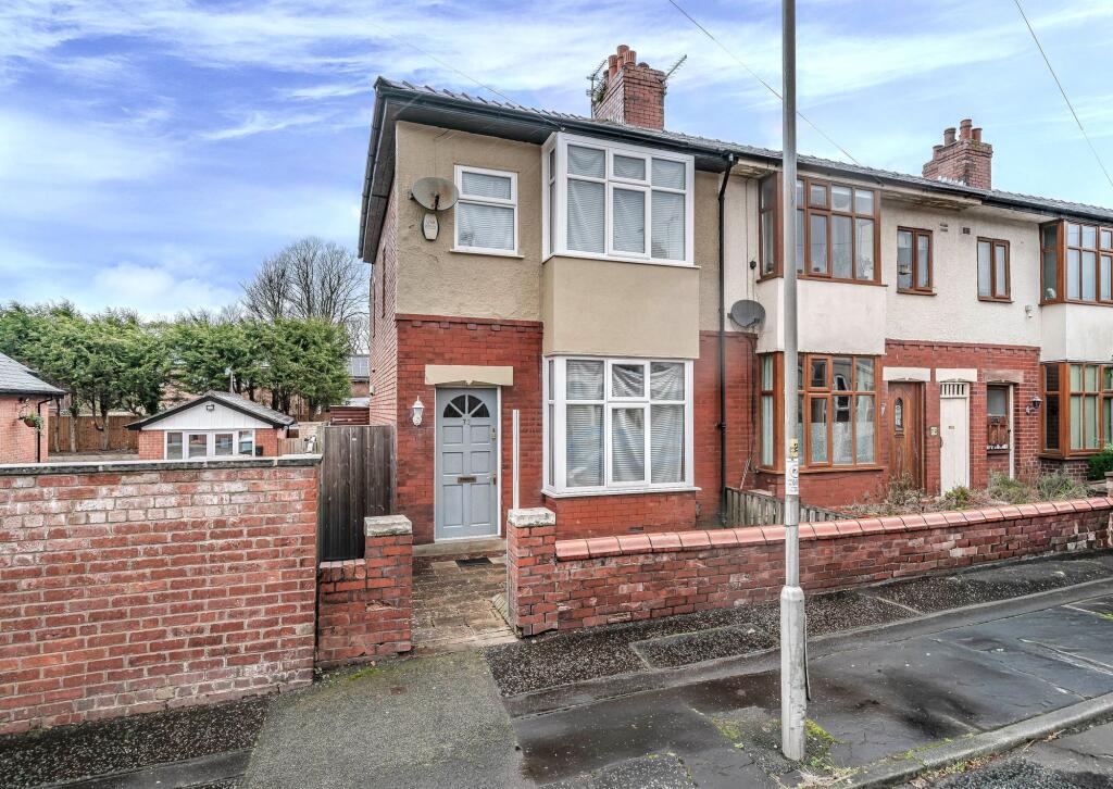 2-bed terraced on Wellington Road, Ashton-On-Ribble, PR2, £149,995