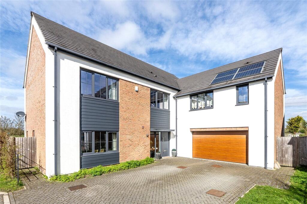 Main image of property: Maple Gardens, Milton, Abingdon, Oxfordshire, OX14