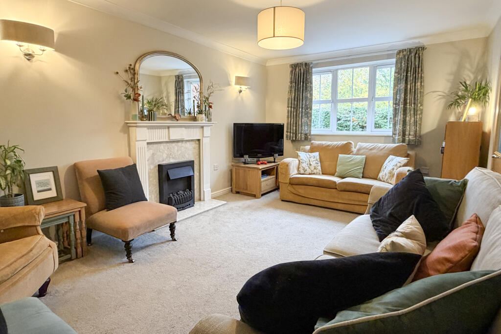 Thame, Oxfordshire, OX9 photo 4