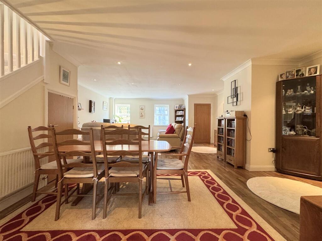 House in Truro - View 4